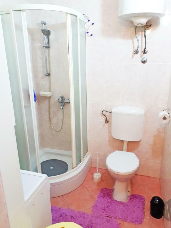 Apartment Matej Rovinjsko Selo Exteriör bild