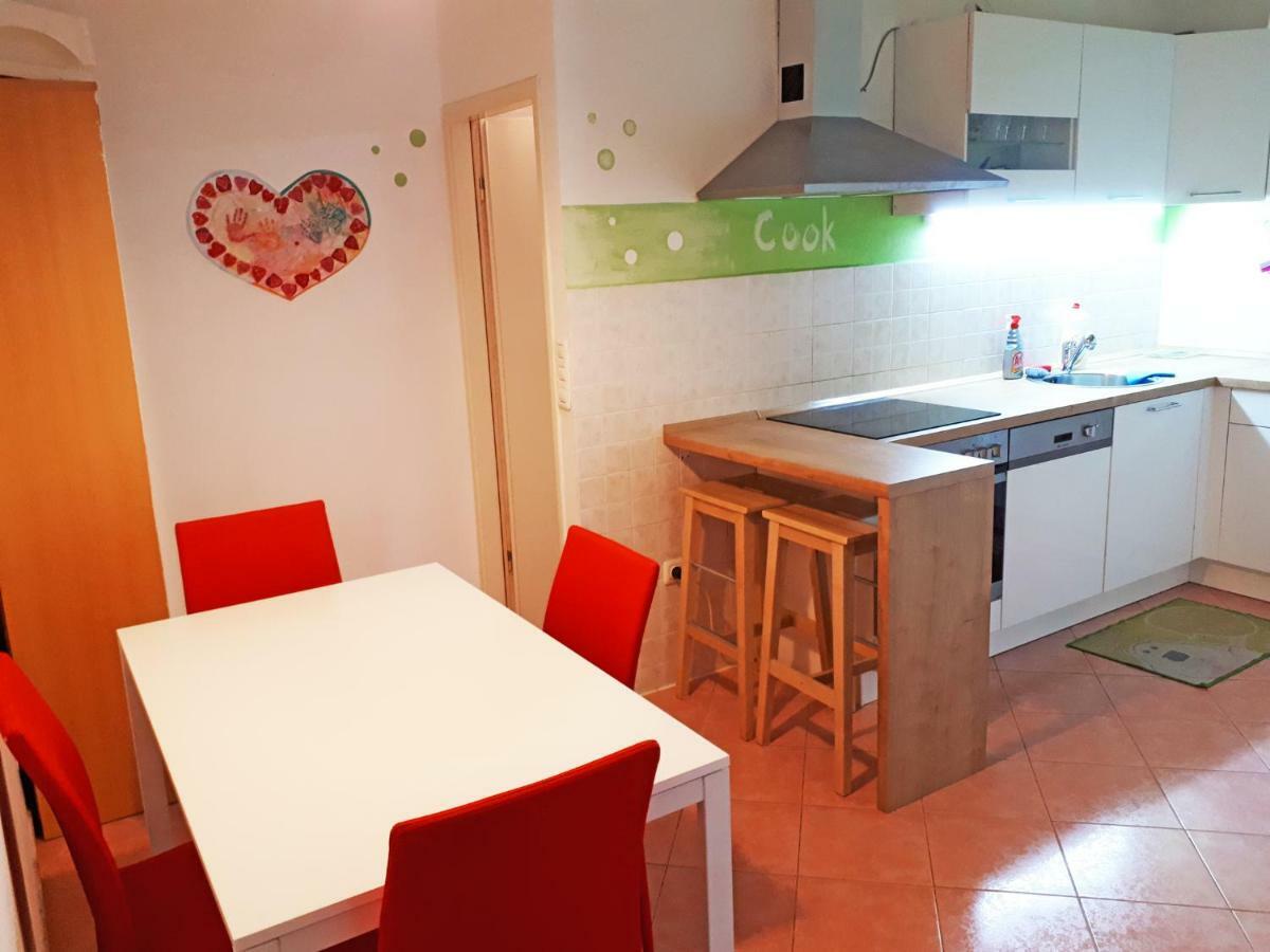 Apartment Matej Rovinjsko Selo Exteriör bild
